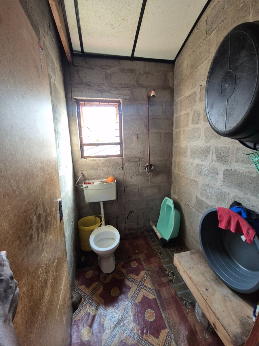 2 Bedroom Property for Sale in Kwazakhele Eastern Cape